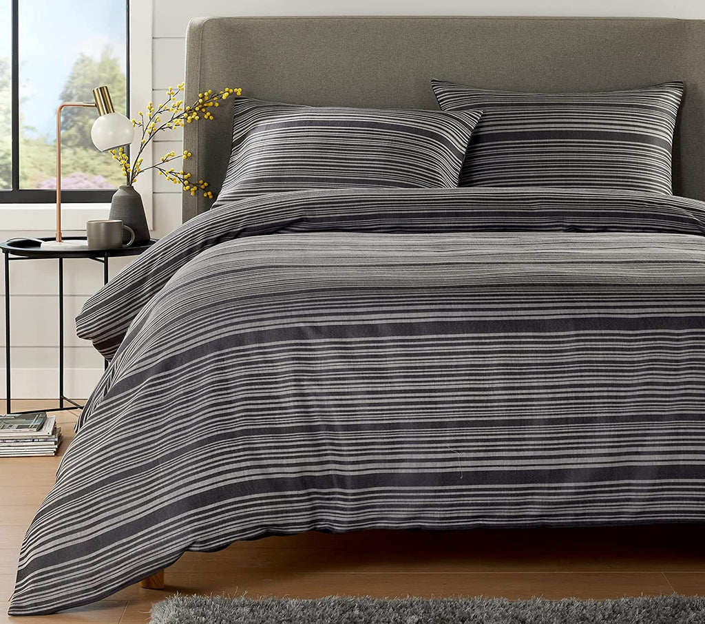 OLIVIA ROCCO Stripe Jacquard Reversible Cotton Blend Duvet Cover Set With Pillowcases